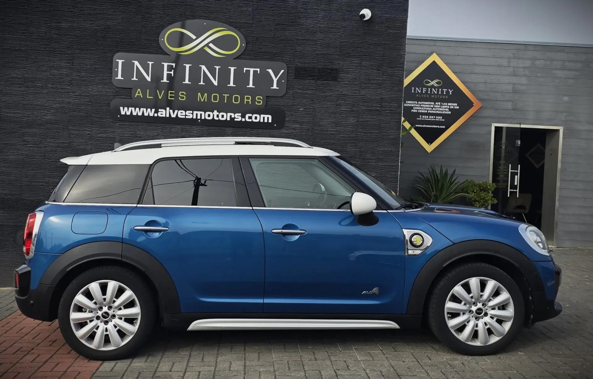 MINI Countryman Cooper SE ALL4 Auto 5
