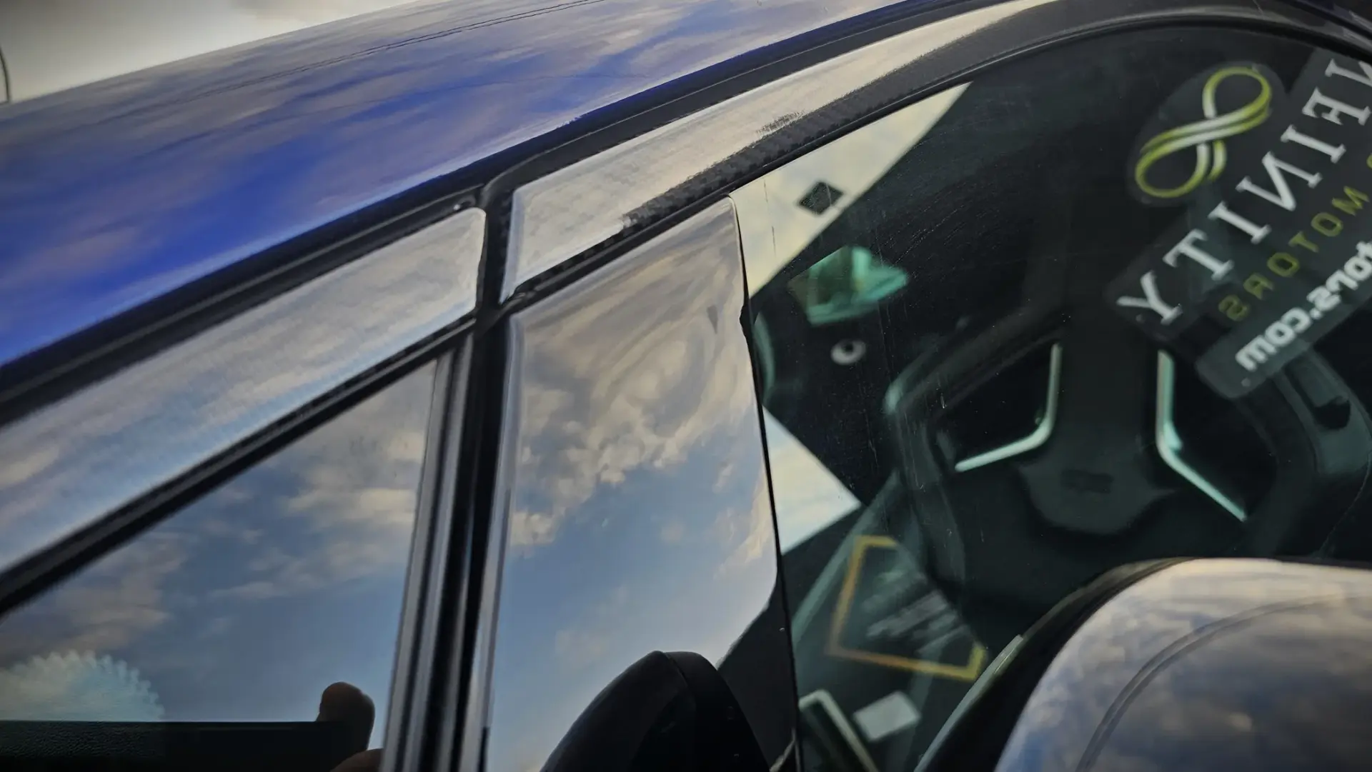 Opel Astra GTC 2.0 T 14