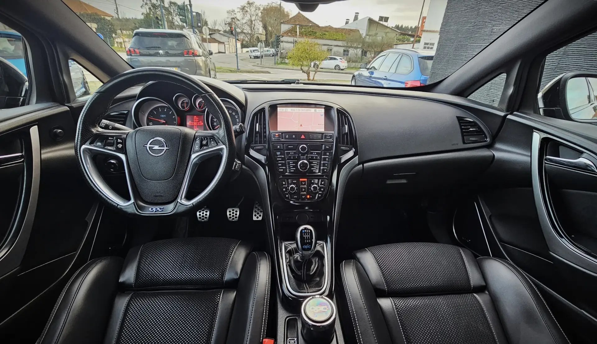 Opel Astra GTC 2.0 T 16