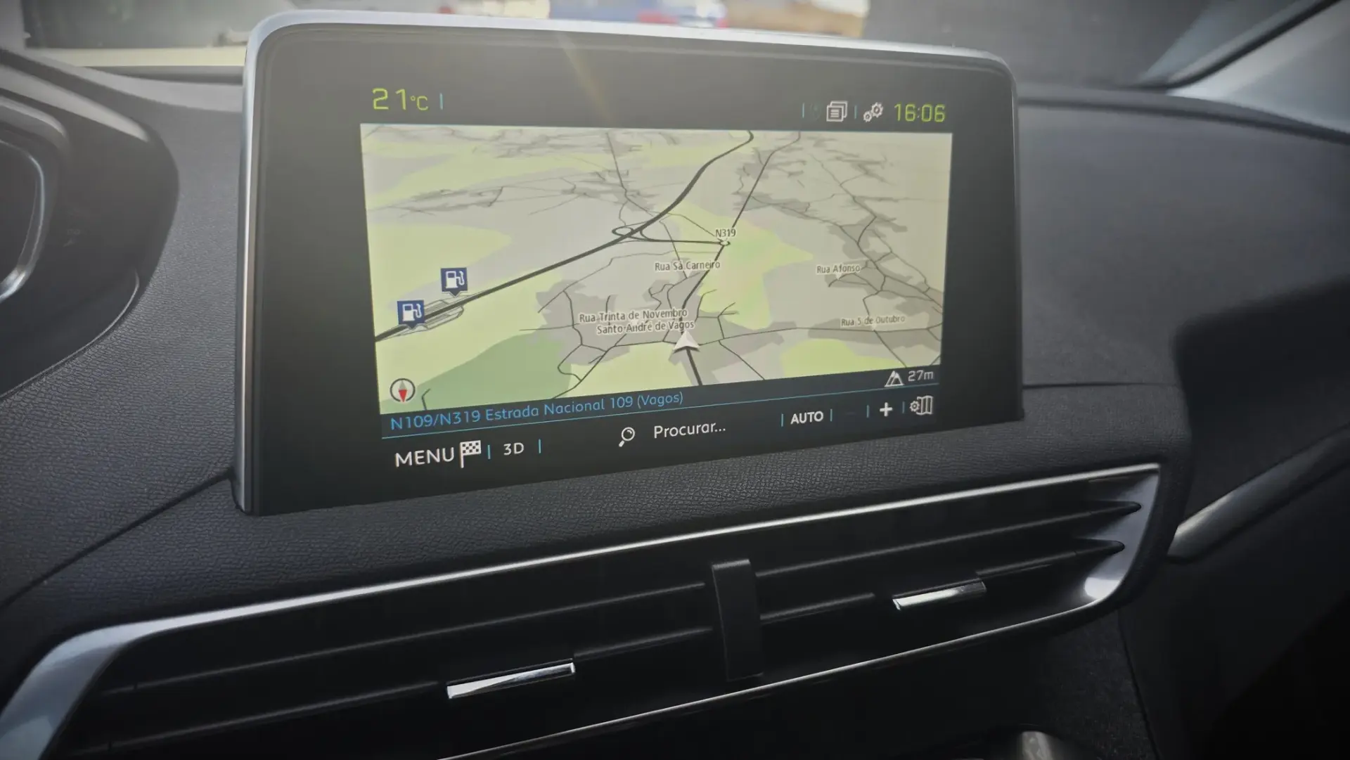 Peugeot 3008 1.6 HYBRID EAT8 ALLURE 24