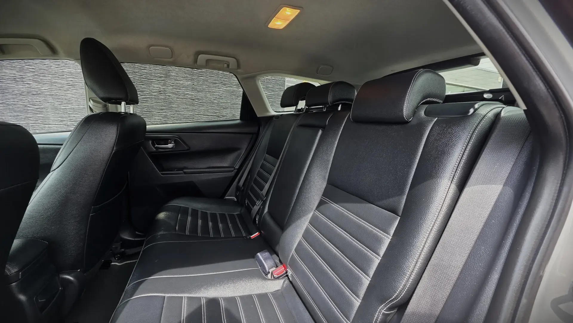 Toyota Auris Touring Sports 1.8 HSD CONFORT + P.SPORTS HYBRID 21