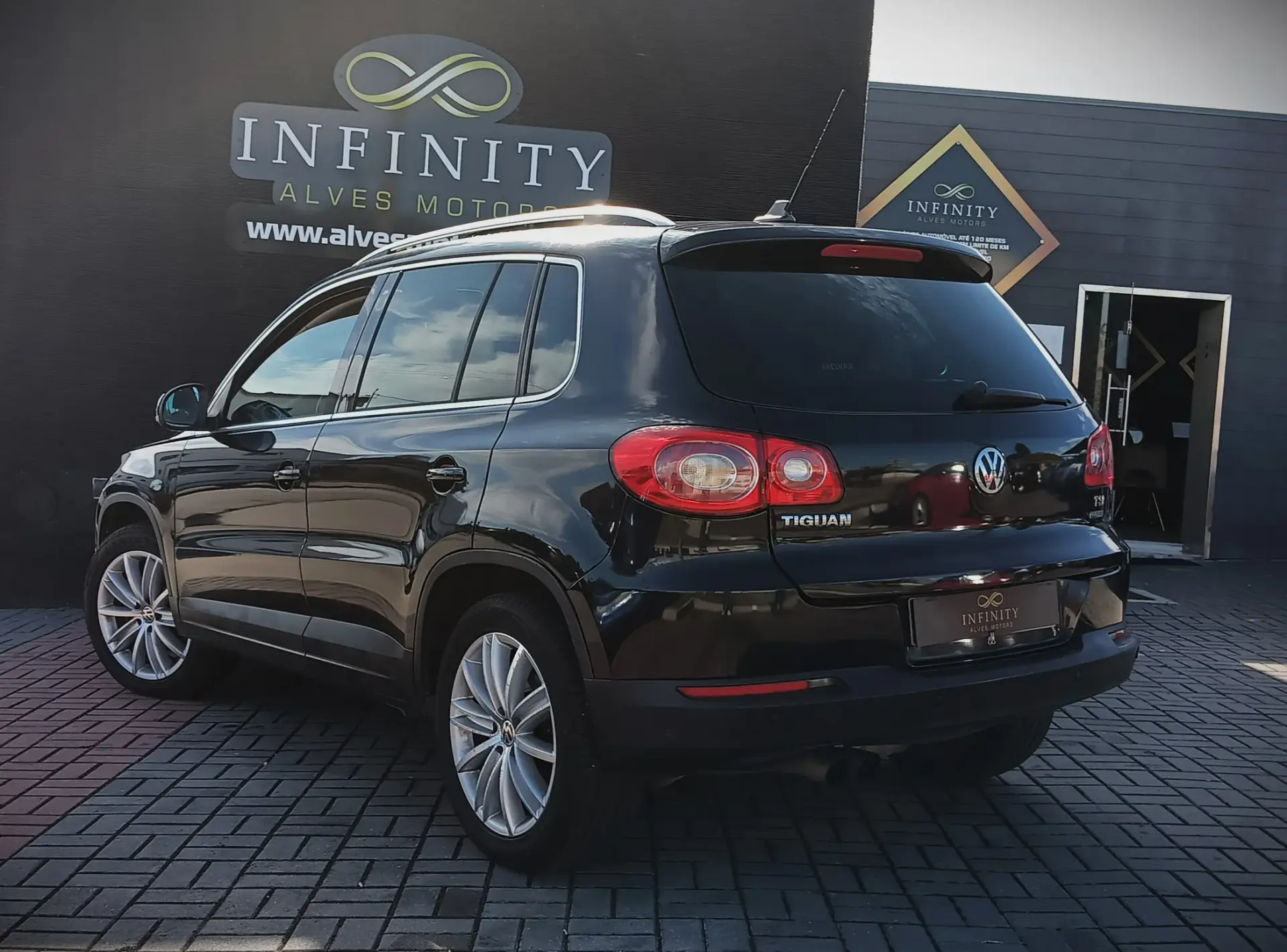 Volkswagen Tiguan 1.4 TSI SPORT BLUEMOTION 5