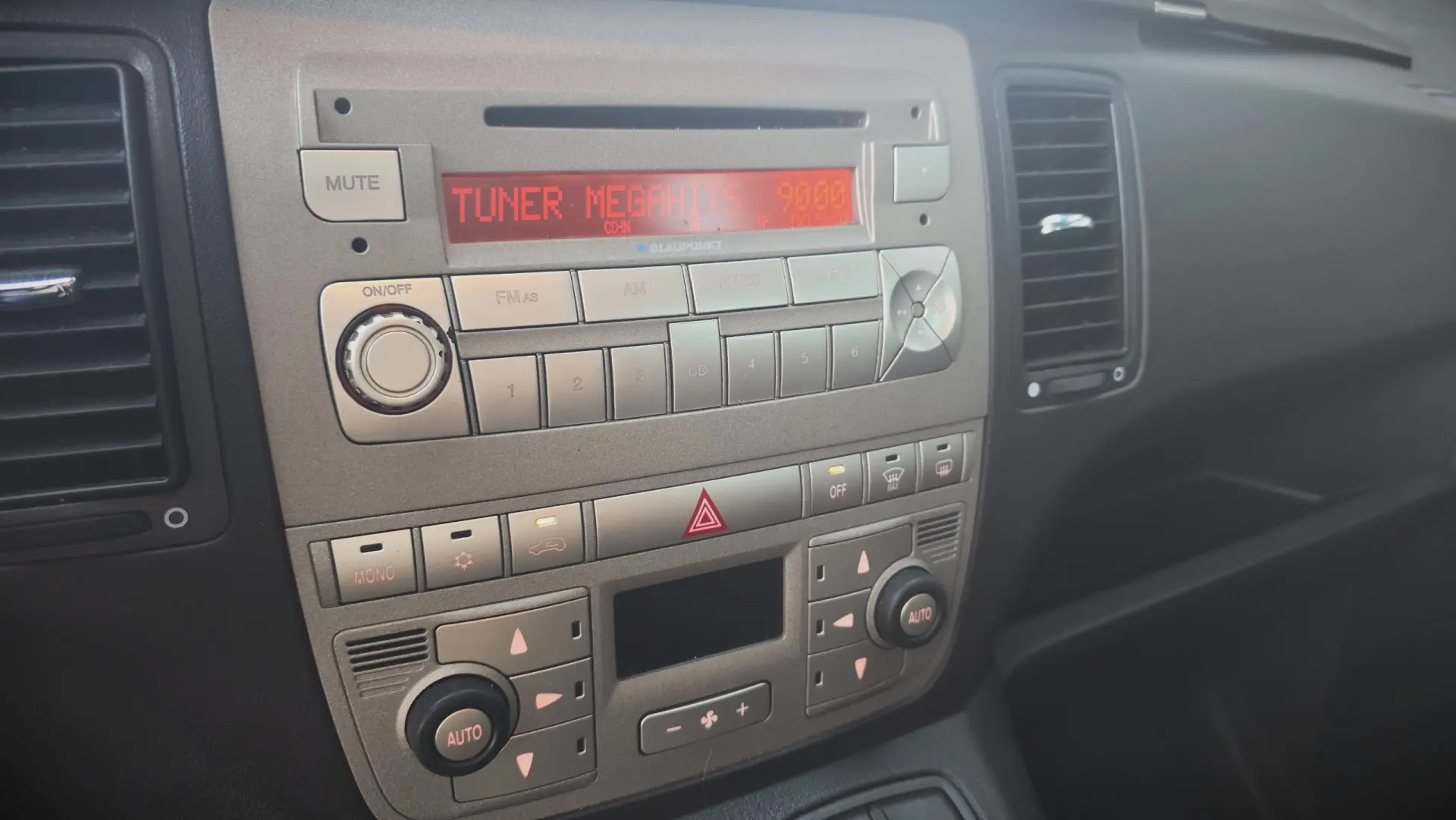 Lancia Musa 1.3 16V M-jet Oro S&S 16