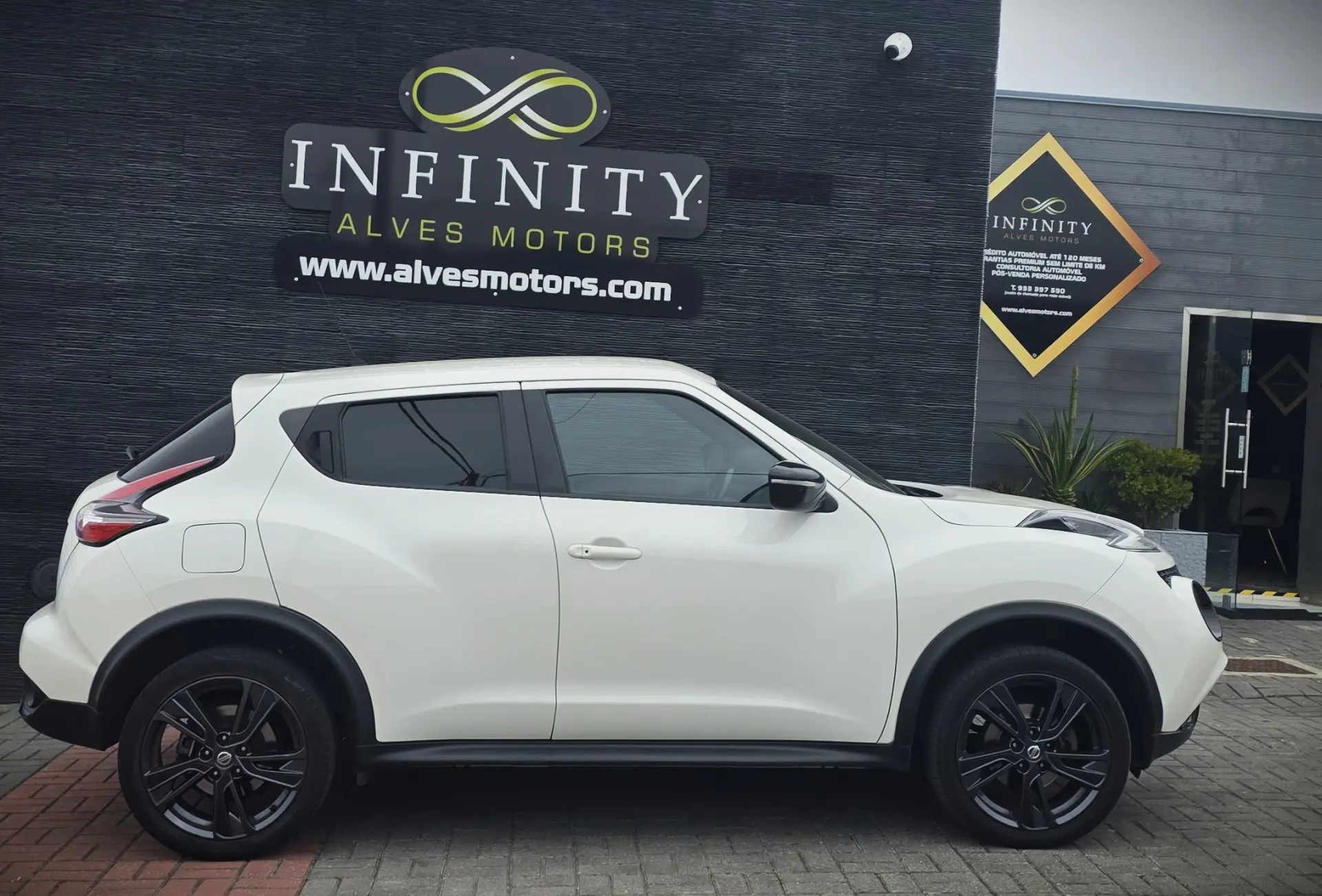 Nissan Juke 1.5 dCi N-Connecta P.Ext.1 Black Tokyo 4