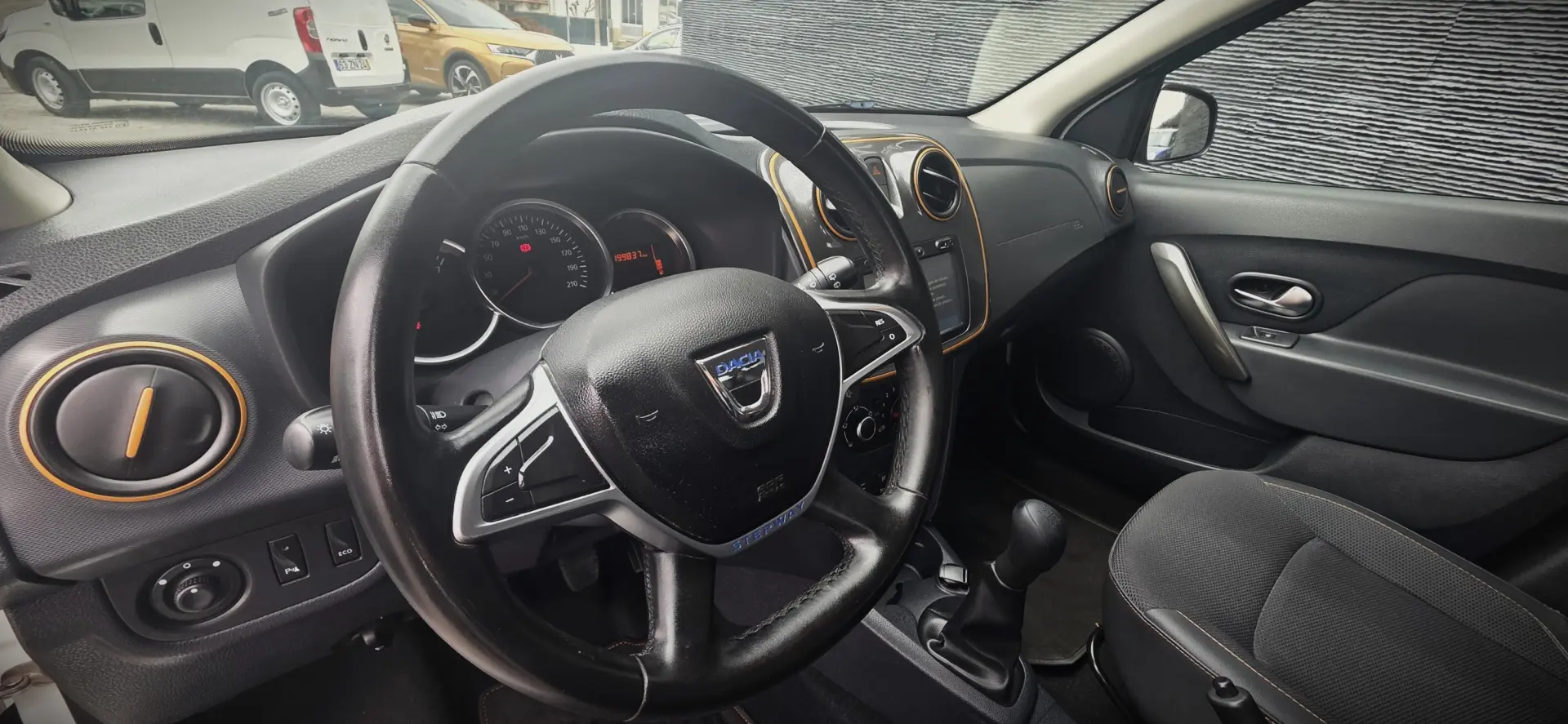Dacia Sandero 0.9 TCe SL Explorer 13