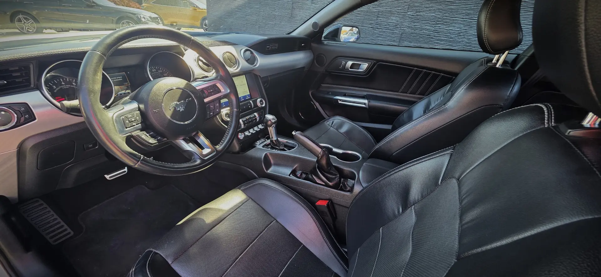 Ford Mustang 2.3i EcoBoost Aut. 22