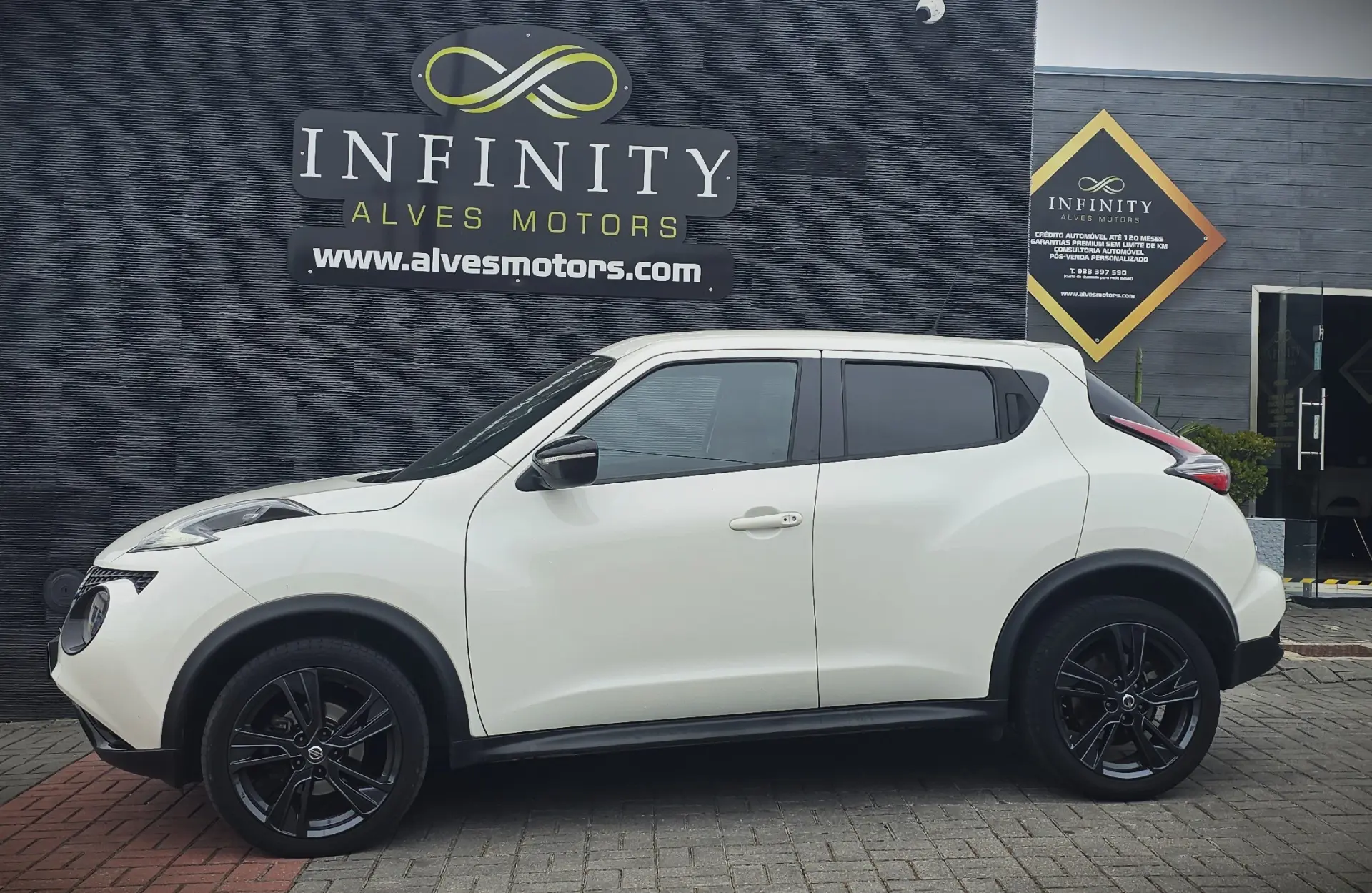 Nissan Juke 1.5 dCi N-Connecta P.Ext.1 Black Tokyo 1