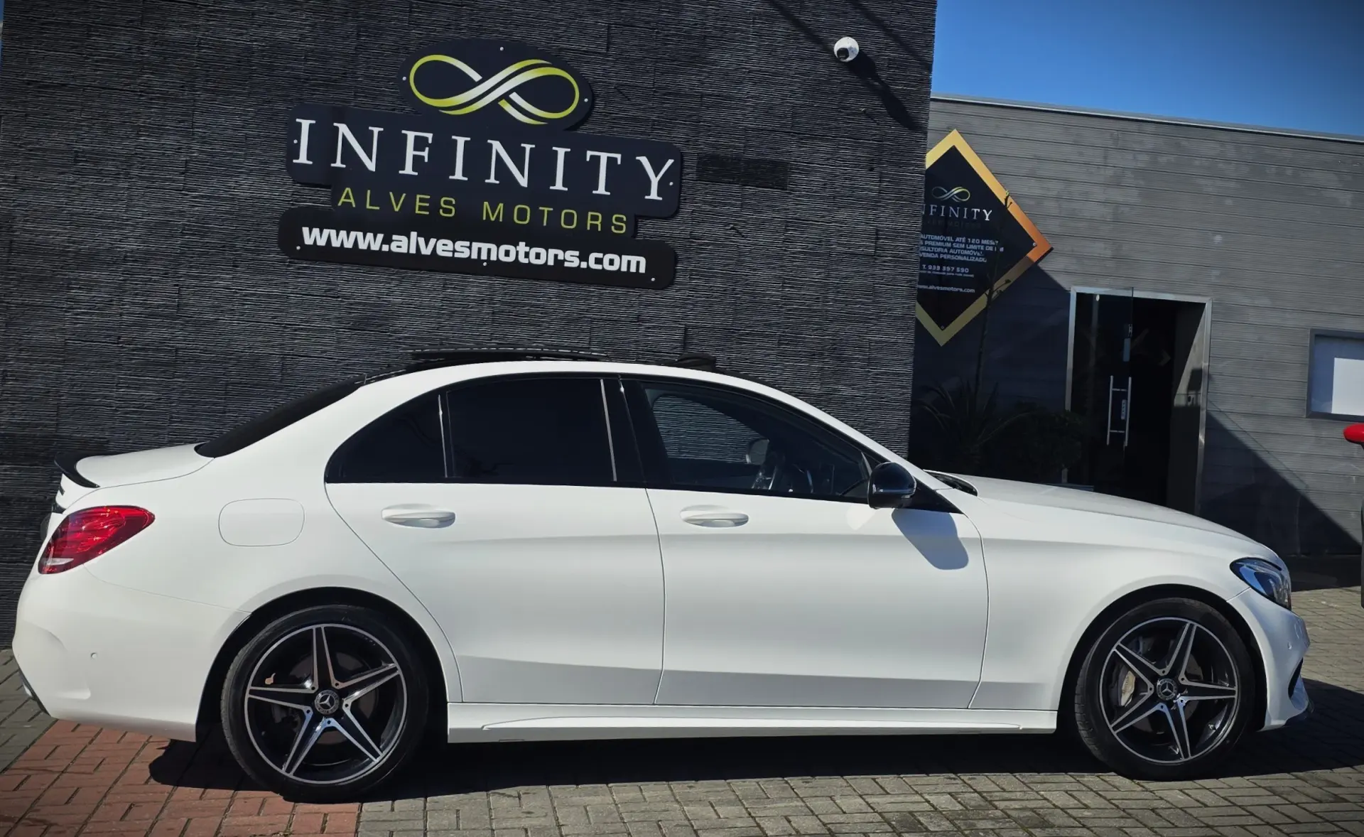 Mercedes-Benz C 300 h AMG Line 4
