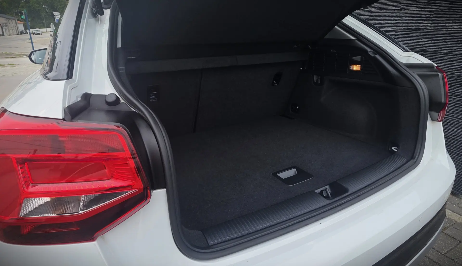 Audi Q2 2.0 TDI S tronic quattro 29
