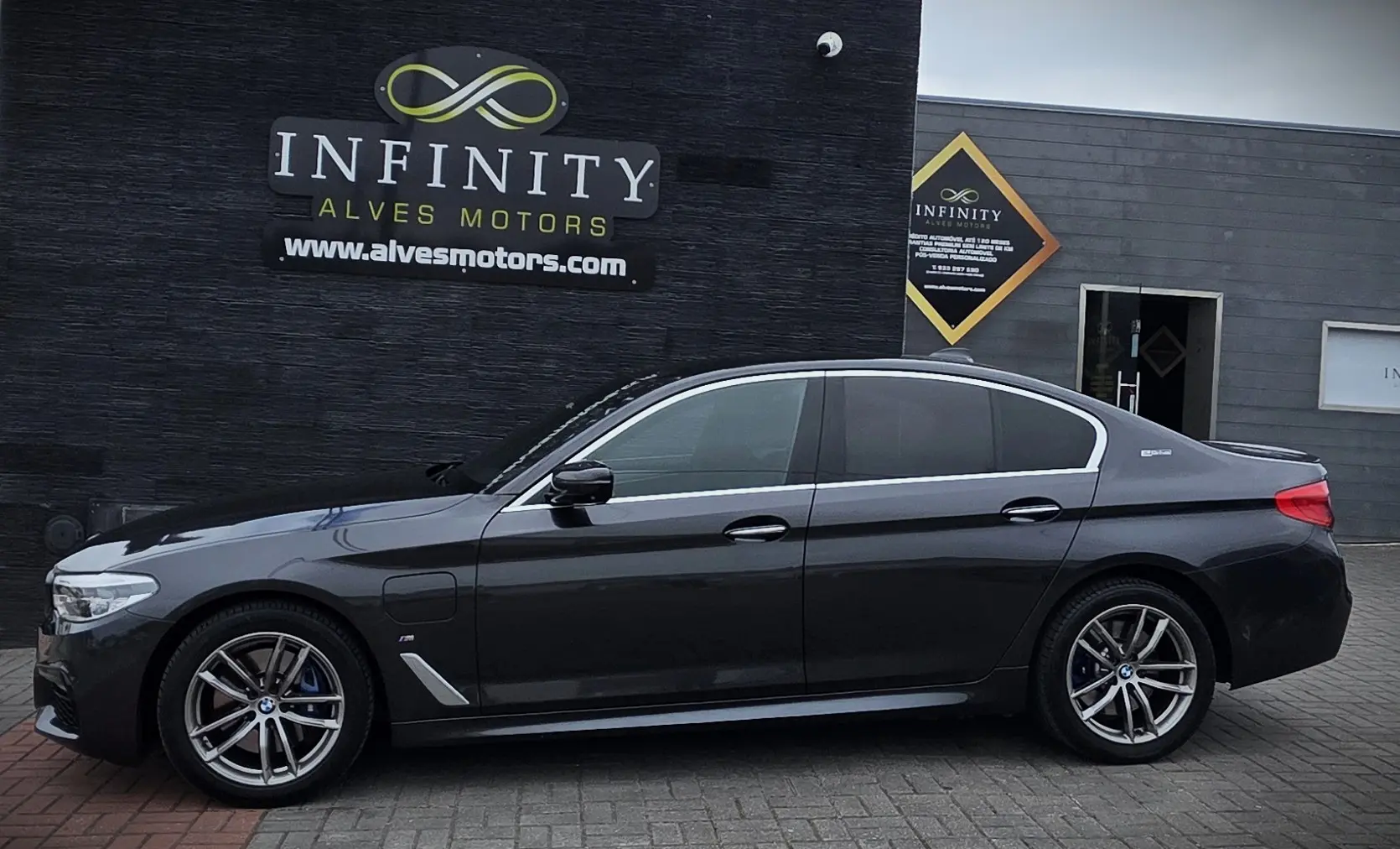BMW 530 e iPerformance Pack M 1