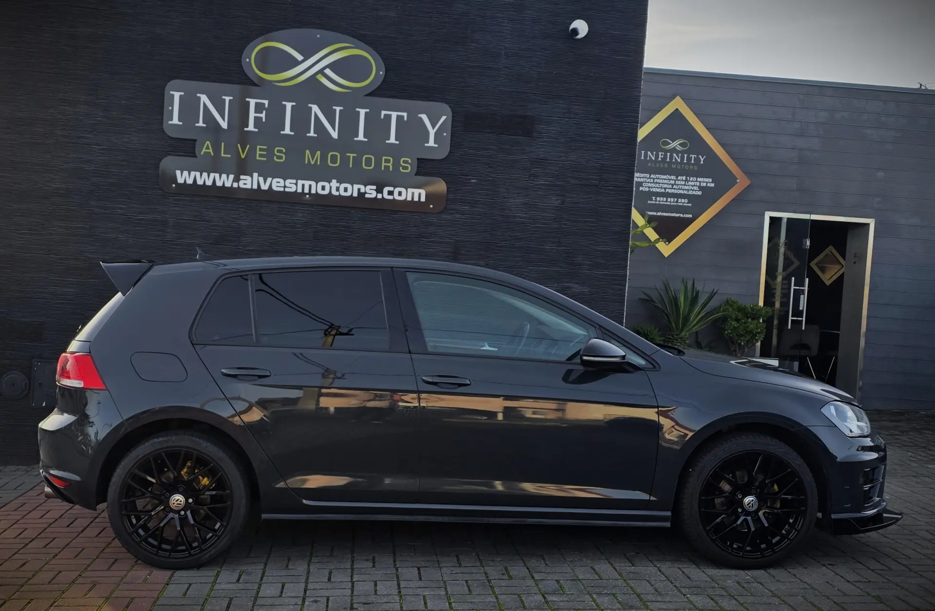 Volkswagen Golf 1.6 TDI KIT EXTERIOR R 10