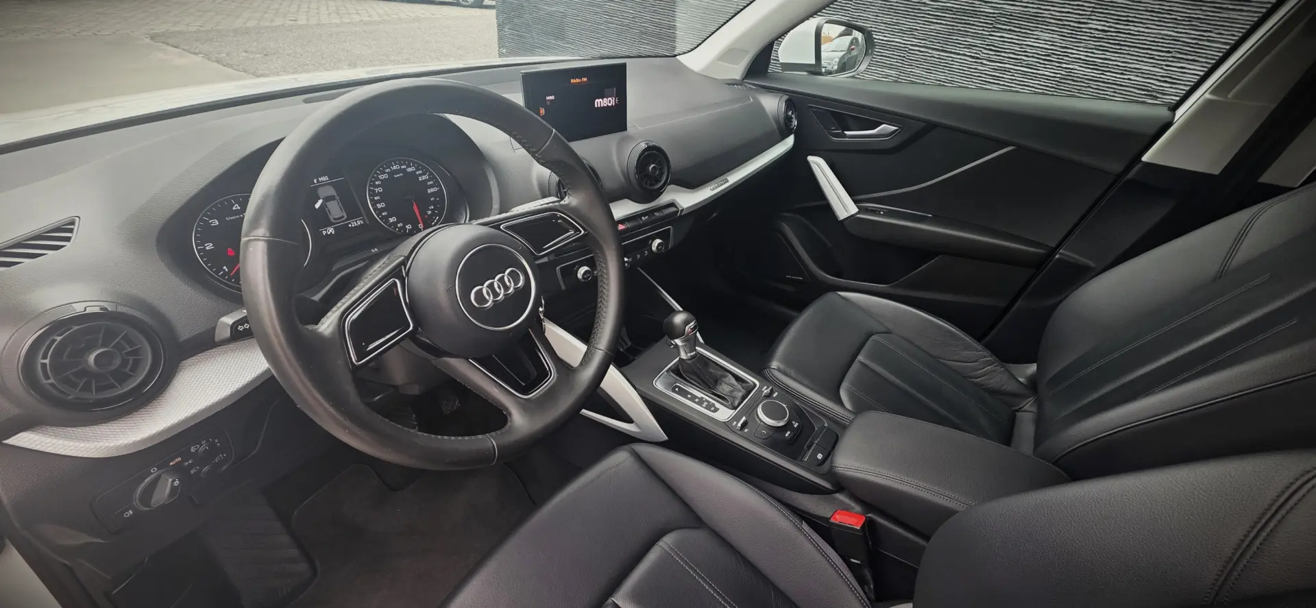 Audi Q2 2.0 TDI S tronic quattro 13