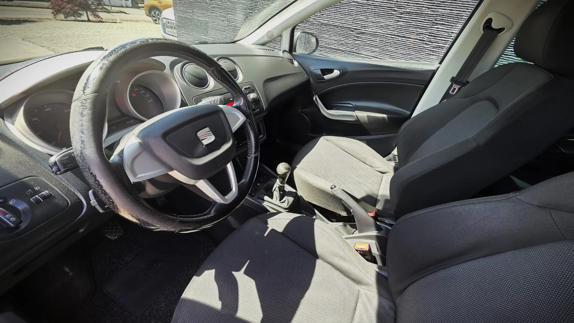 SEAT Ibiza 1.6 TDI 25 Anos DPF 9