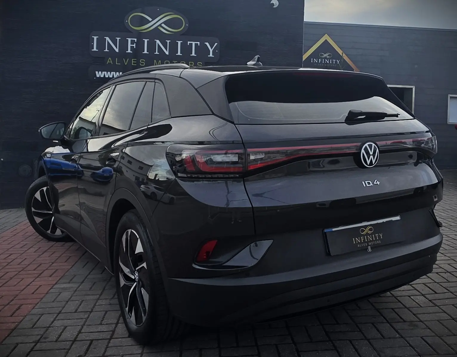 Volkswagen ID.4 77 kWh Pro Performance Life 7