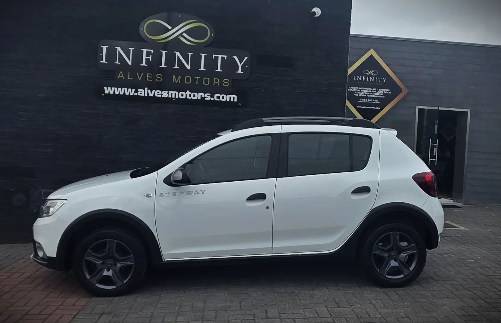 Dacia Sandero 0.9 TCe SL Explorer 1