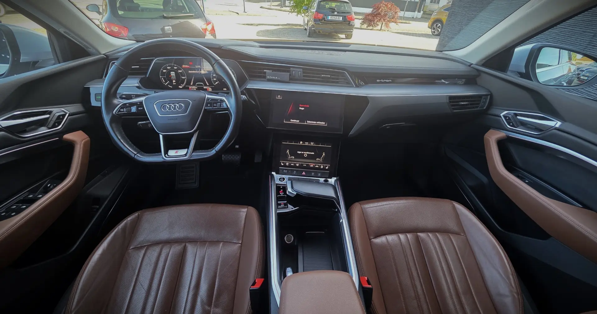 Audi e-tron 55 quattro S line 18