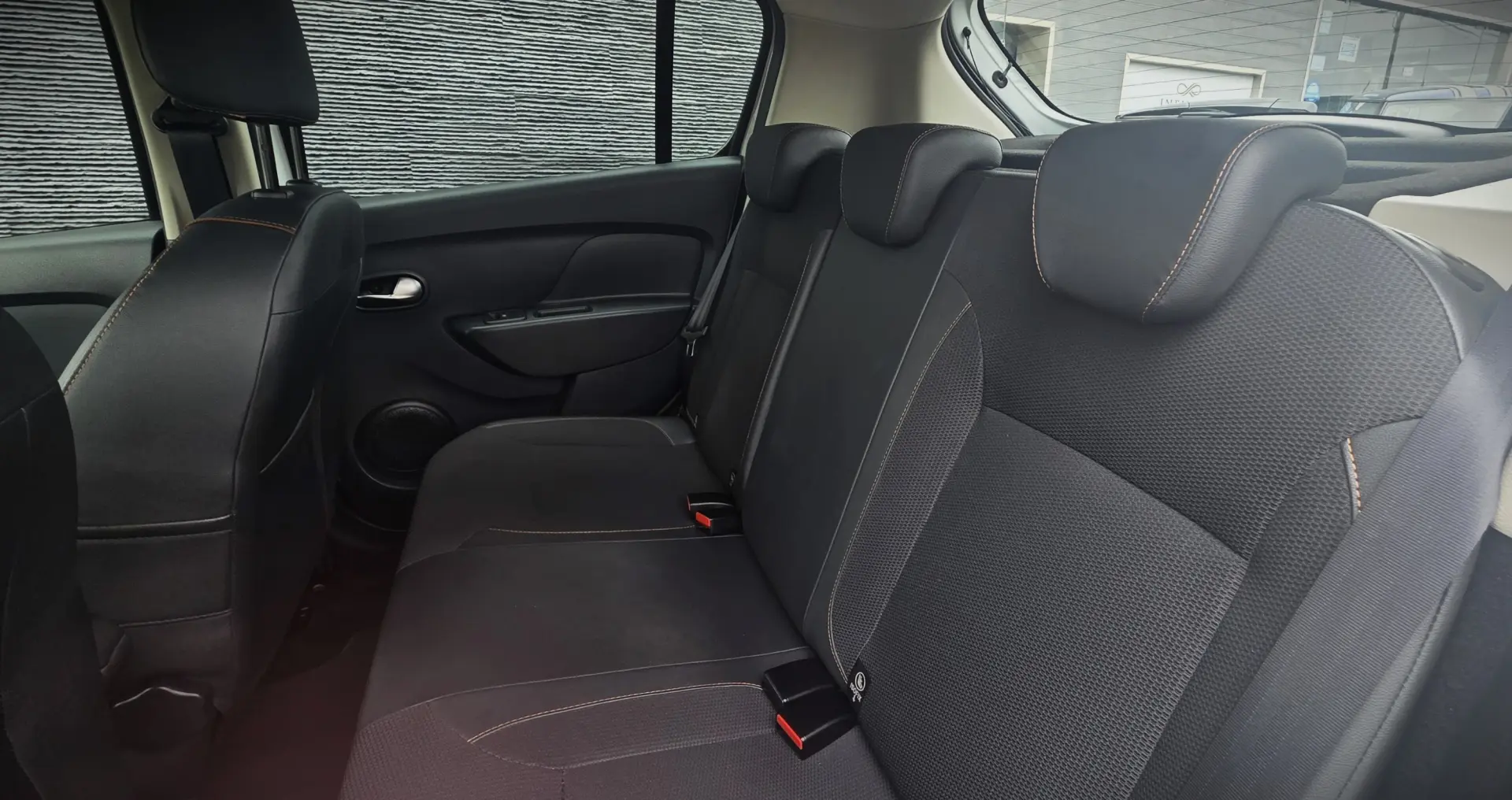 Dacia Sandero 0.9 TCe SL Explorer 22