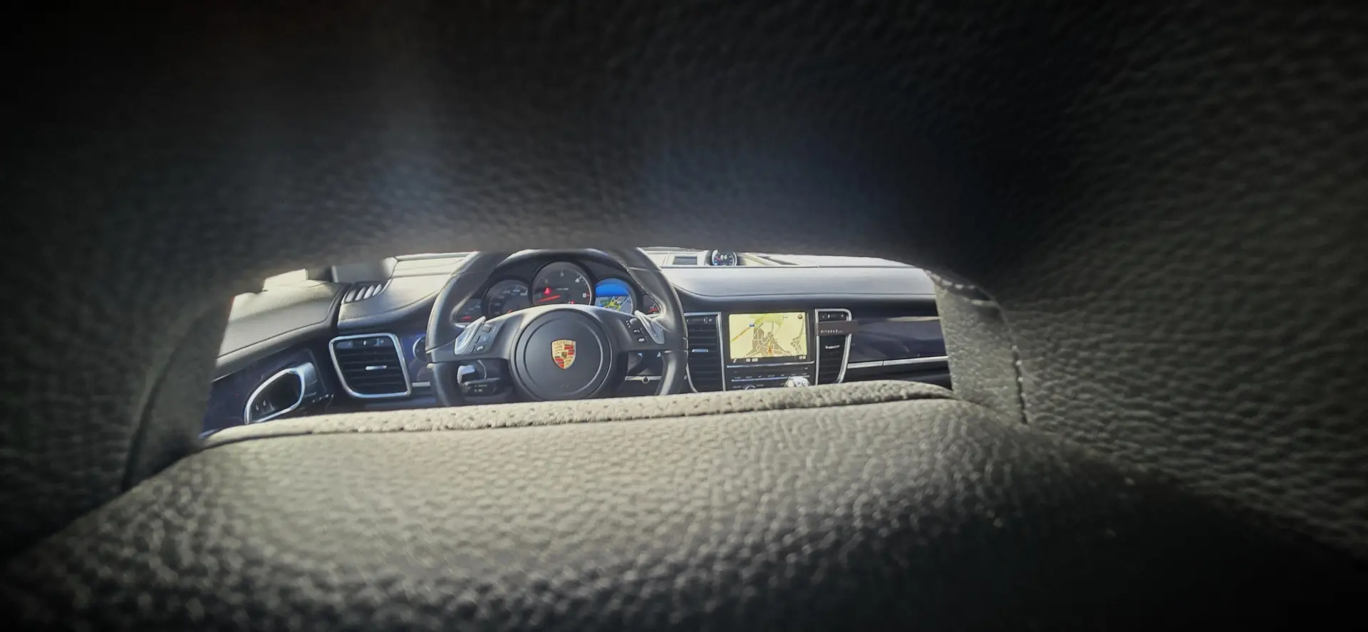 Porsche Panamera Platinum Edition 39