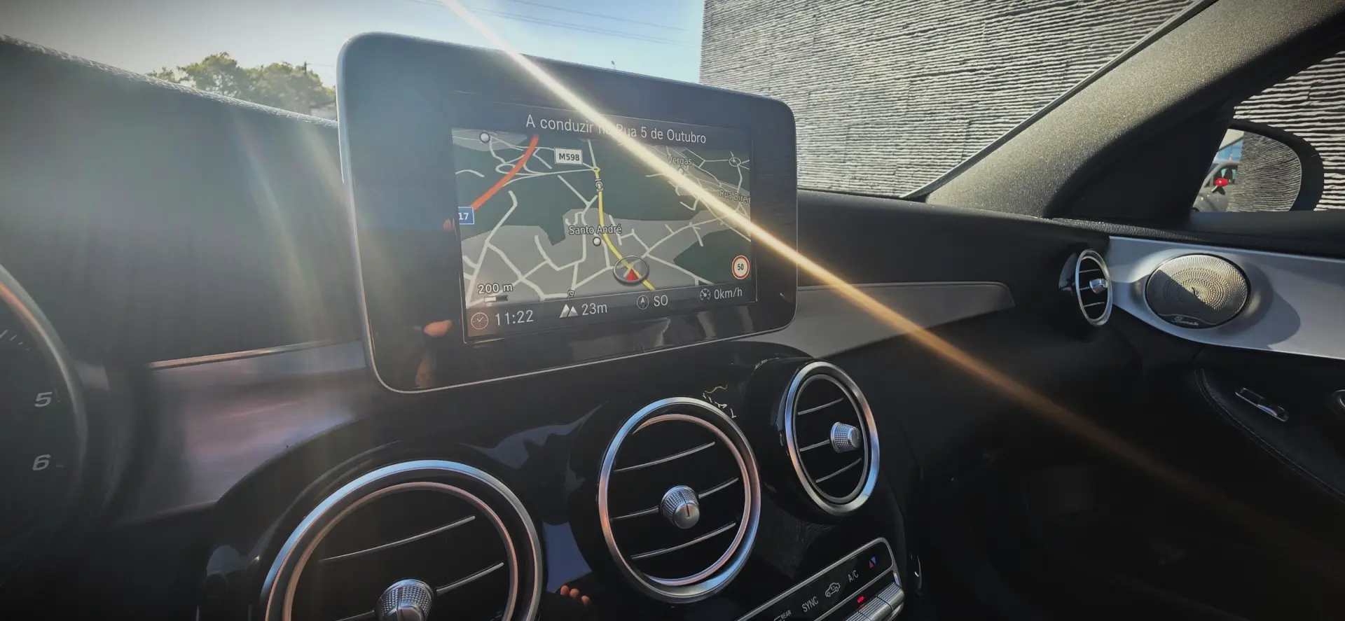 Mercedes-Benz C 300 h AMG Line 22