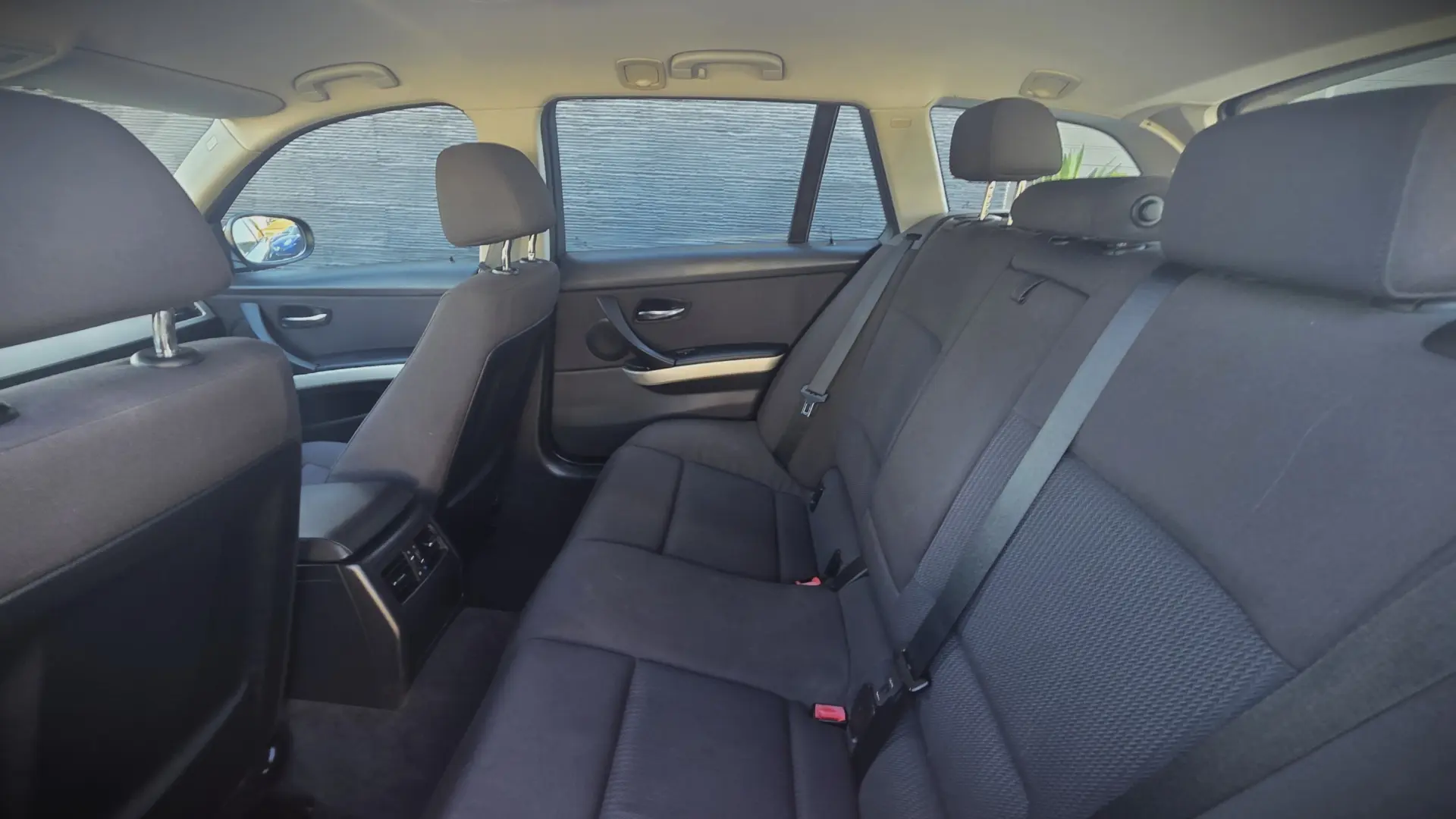 BMW 318 d Line Modern 21