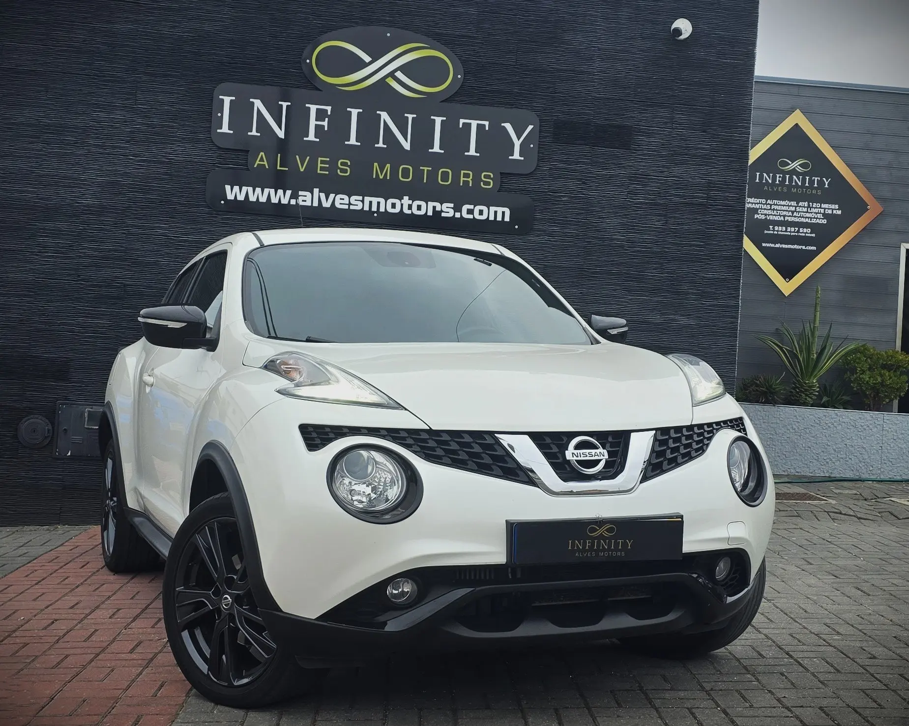 Nissan Juke 1.5 dCi N-Connecta P.Ext.1 Black Tokyo 2