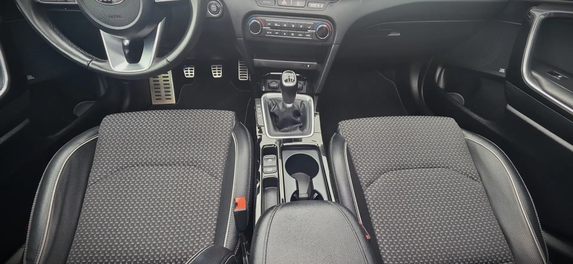 Kia Ceed 1.0 T-GDI GT Line 14