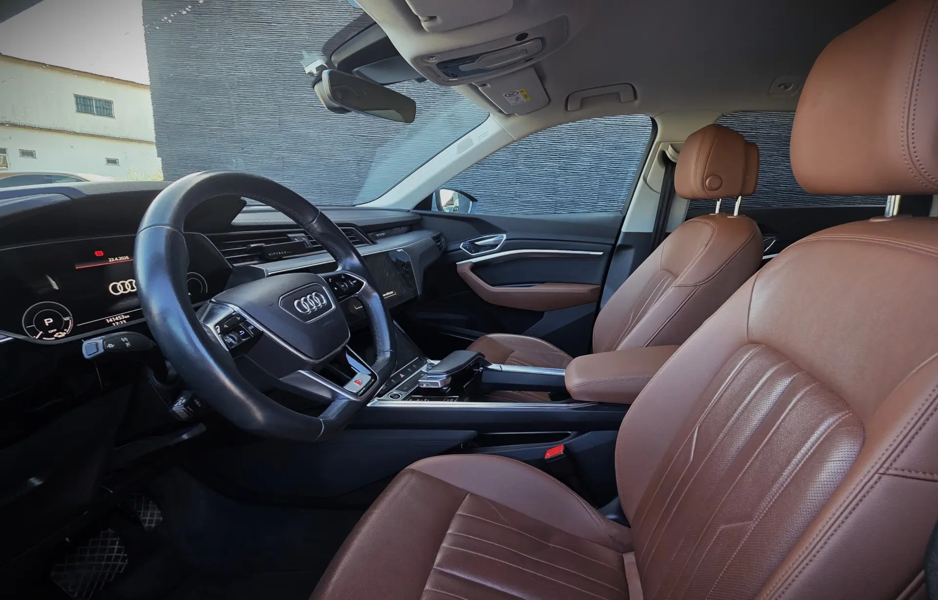 Audi e-tron 55 quattro S line 23