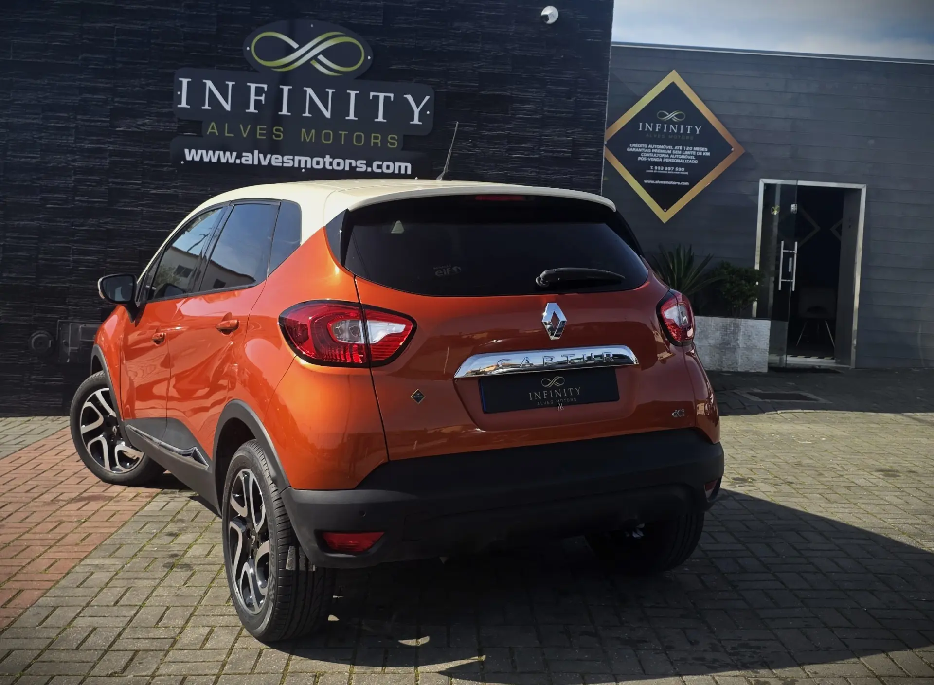 Renault Captur 1.5 dCi Exclusive 8