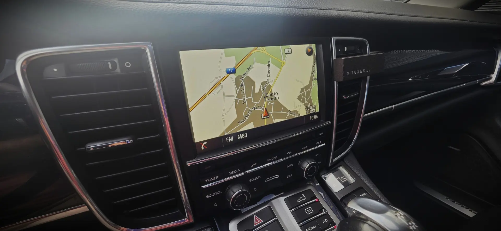 Porsche Panamera Platinum Edition 25