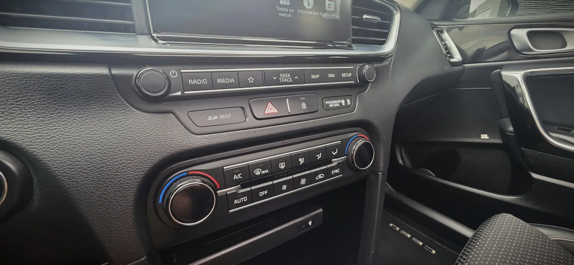 Kia Ceed 1.0 T-GDI GT Line 25