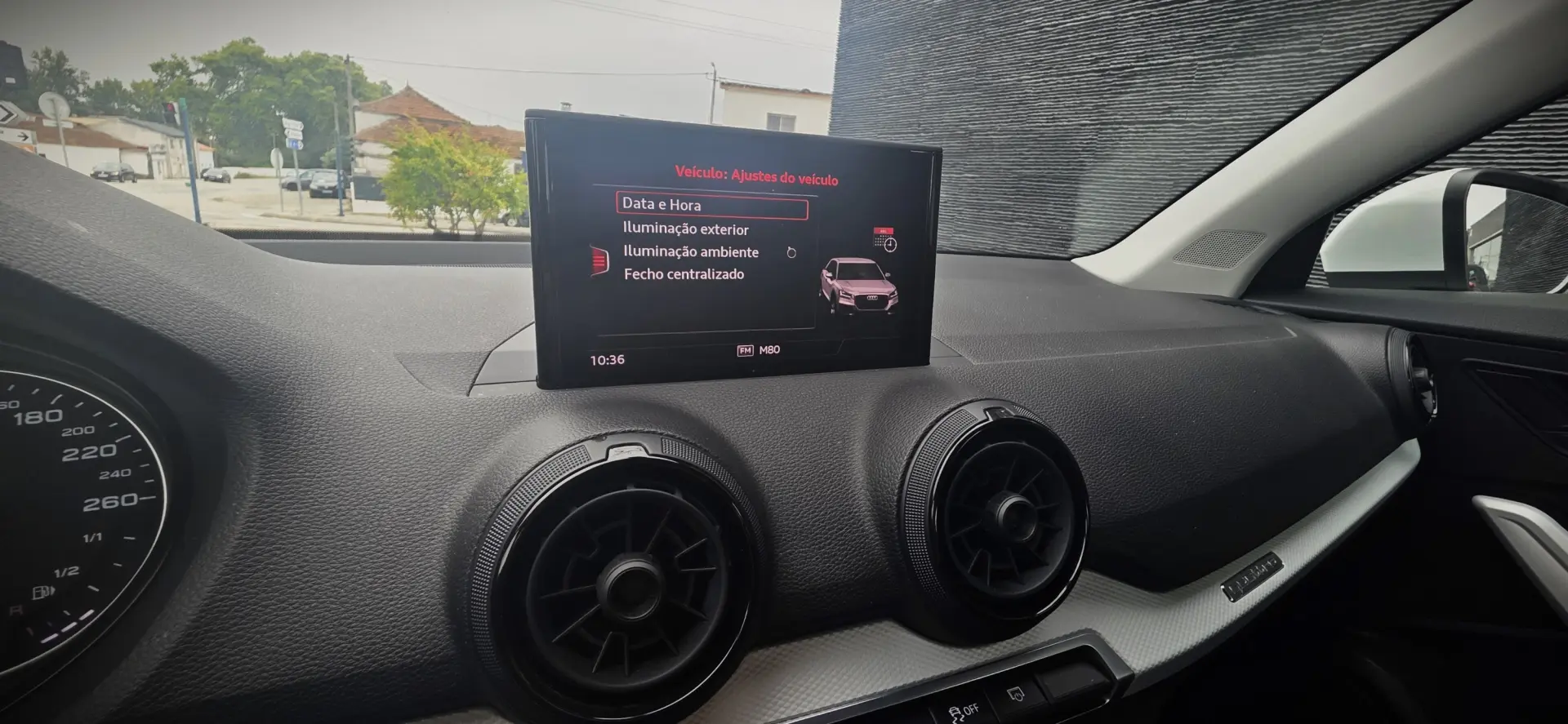 Audi Q2 2.0 TDI S tronic quattro 23