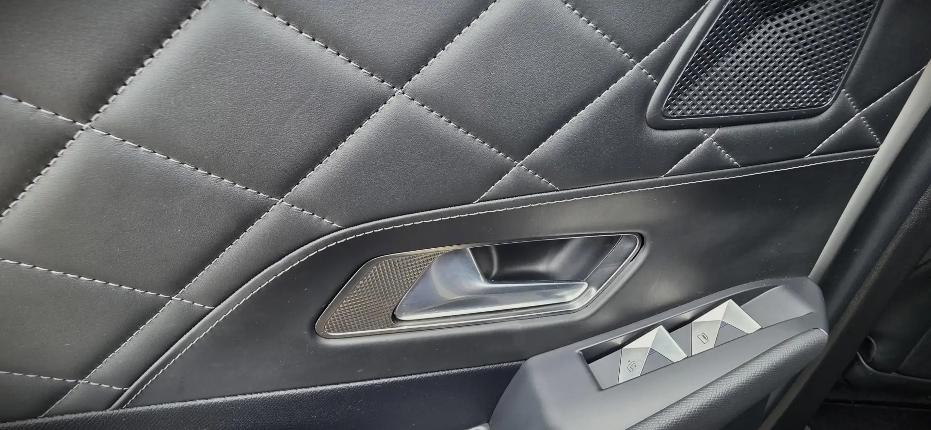 DS DS7 Crossback E-Tense SE Ligne Noire EAT8 34