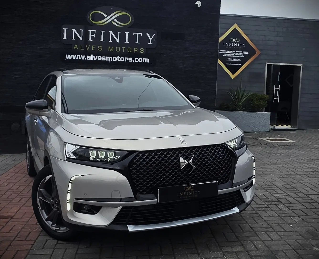 DS DS7 Crossback E-Tense SE Ligne Noire EAT8 4