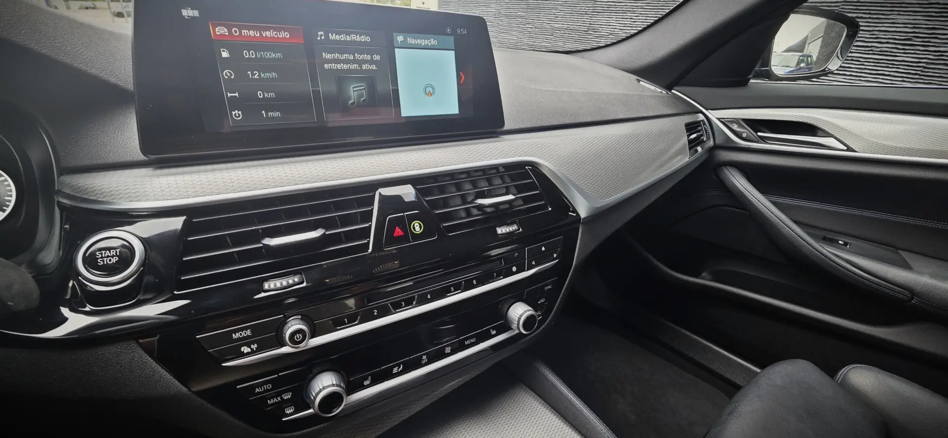 BMW 530 e iPerformance Pack M 26