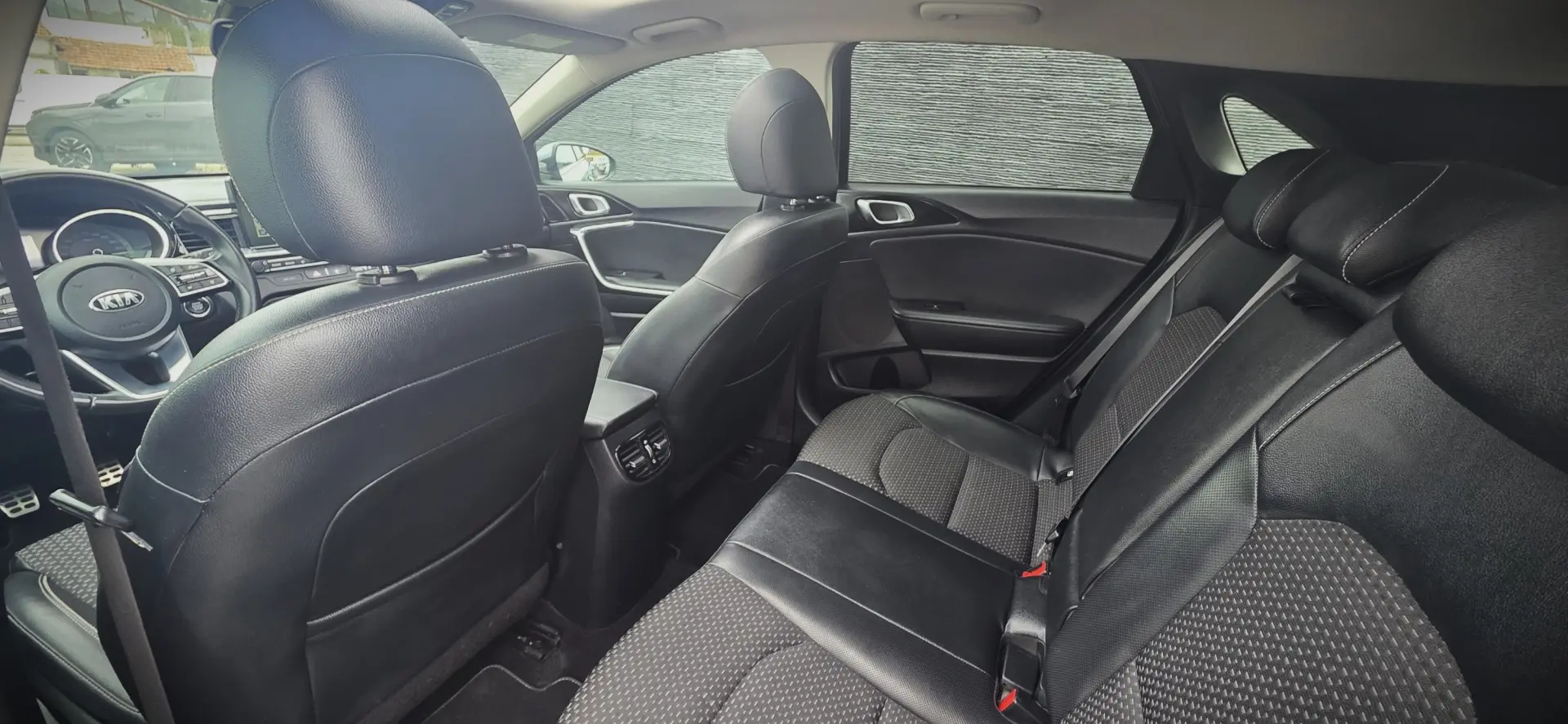 Kia Ceed 1.0 T-GDI GT Line 29