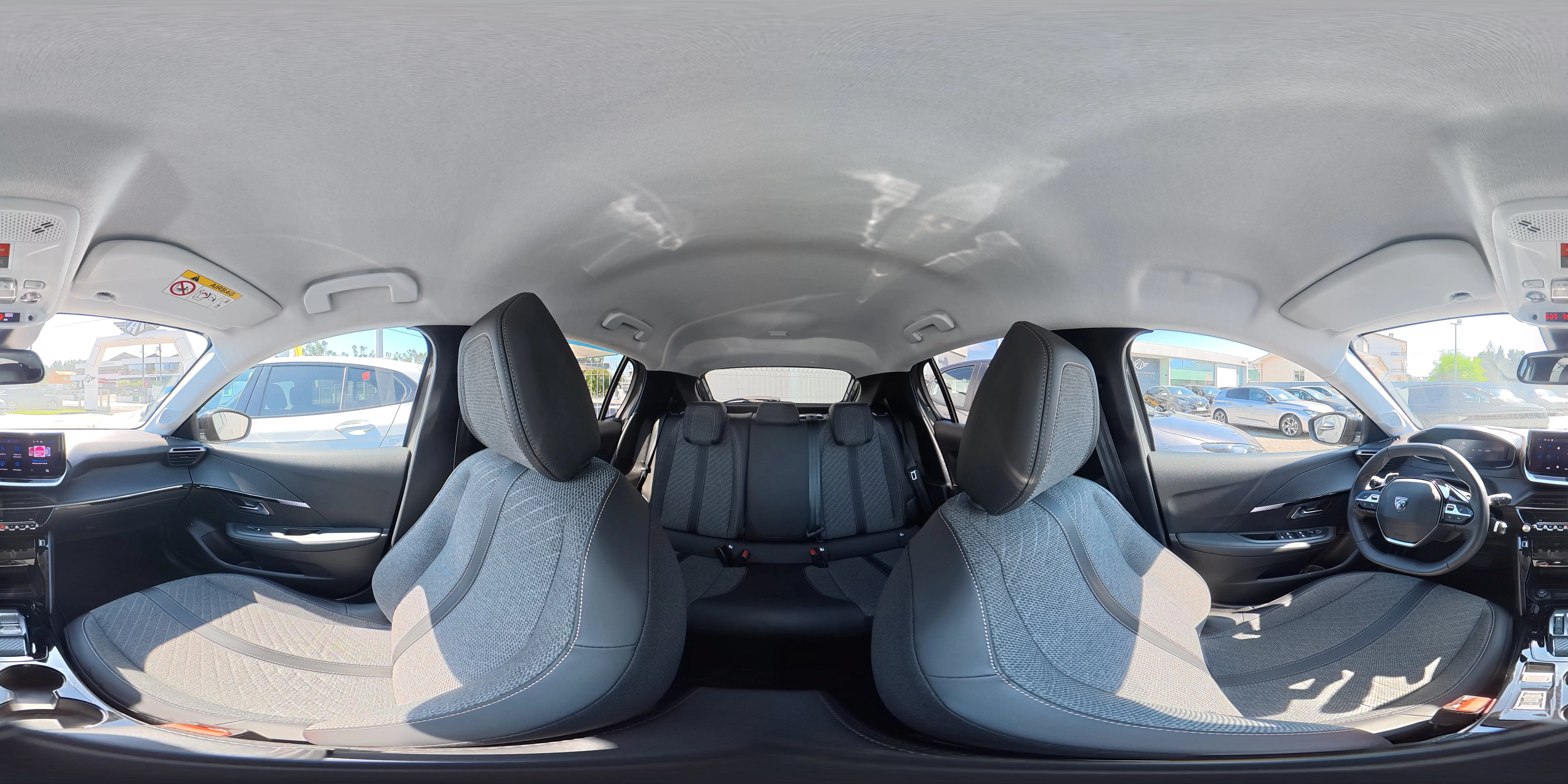Peugeot 208 1.2 Hybrid Allure e-DCS6
