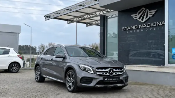 Mercedes-Benz GLA 200 d AMG Line 3