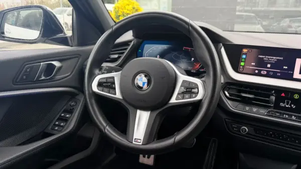 BMW 116 d Pack Desportivo M Auto 14