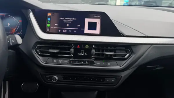 BMW 116 d Pack Desportivo M Auto 16