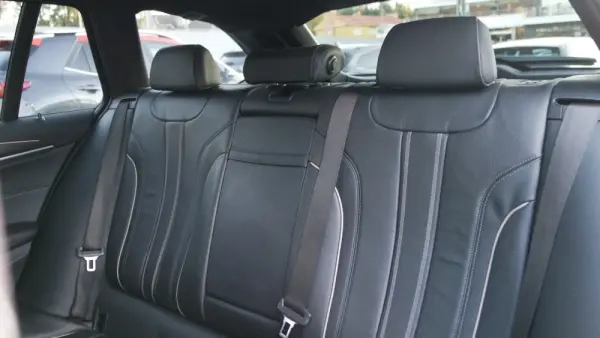 BMW 520 d Pack Desportivo M Auto 13