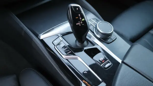 BMW 520 d Pack Desportivo M Auto 18