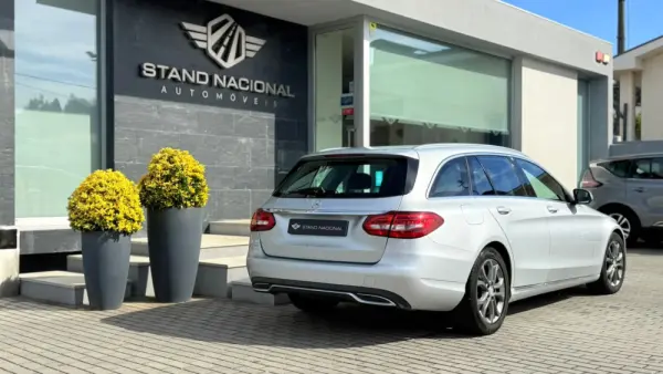 Mercedes-Benz C 180 BlueTEC Avantgarde 7