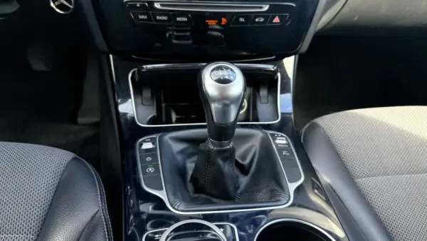 Mercedes-Benz C 180 BlueTEC Avantgarde 16