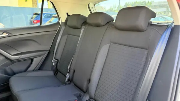 Volkswagen T-Cross 1.0 TSI Life DSG 11