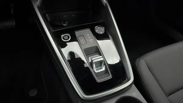 Audi A3 Sportback 40 TFSIe Advanced 14