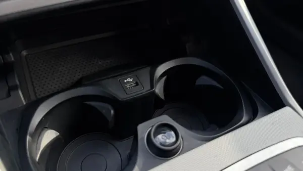 BMW 330 e Corporate Edition Auto 14