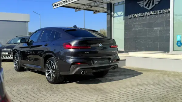 BMW X4 20 d xDrive Pack M Auto 9