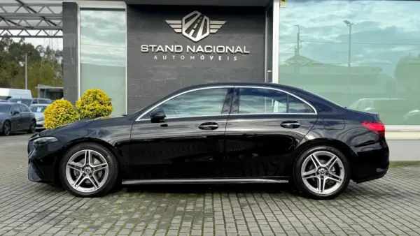 Mercedes-Benz A 200 Limousine d AMG Line Aut. 8