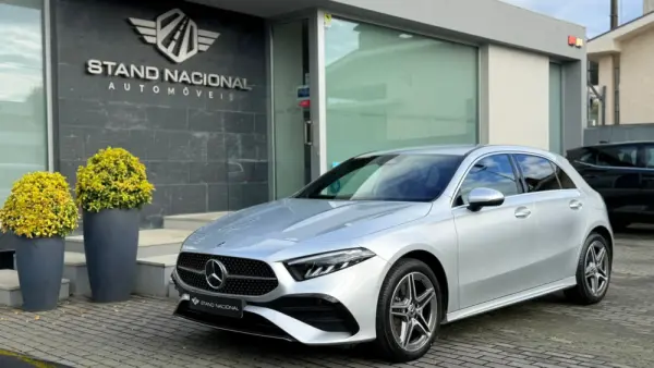 Mercedes-Benz A 250 e AMG Line 7