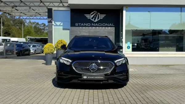 Mercedes-Benz E 300 de AMG Line 2